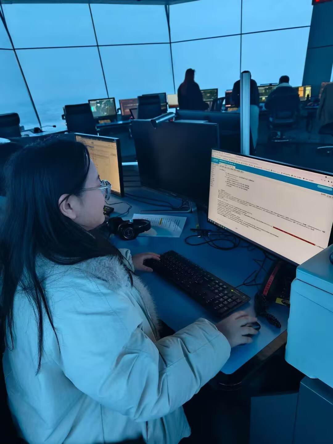 西南空管局空管中心塔台管制二室党支部圆满完成年度党费核算工作