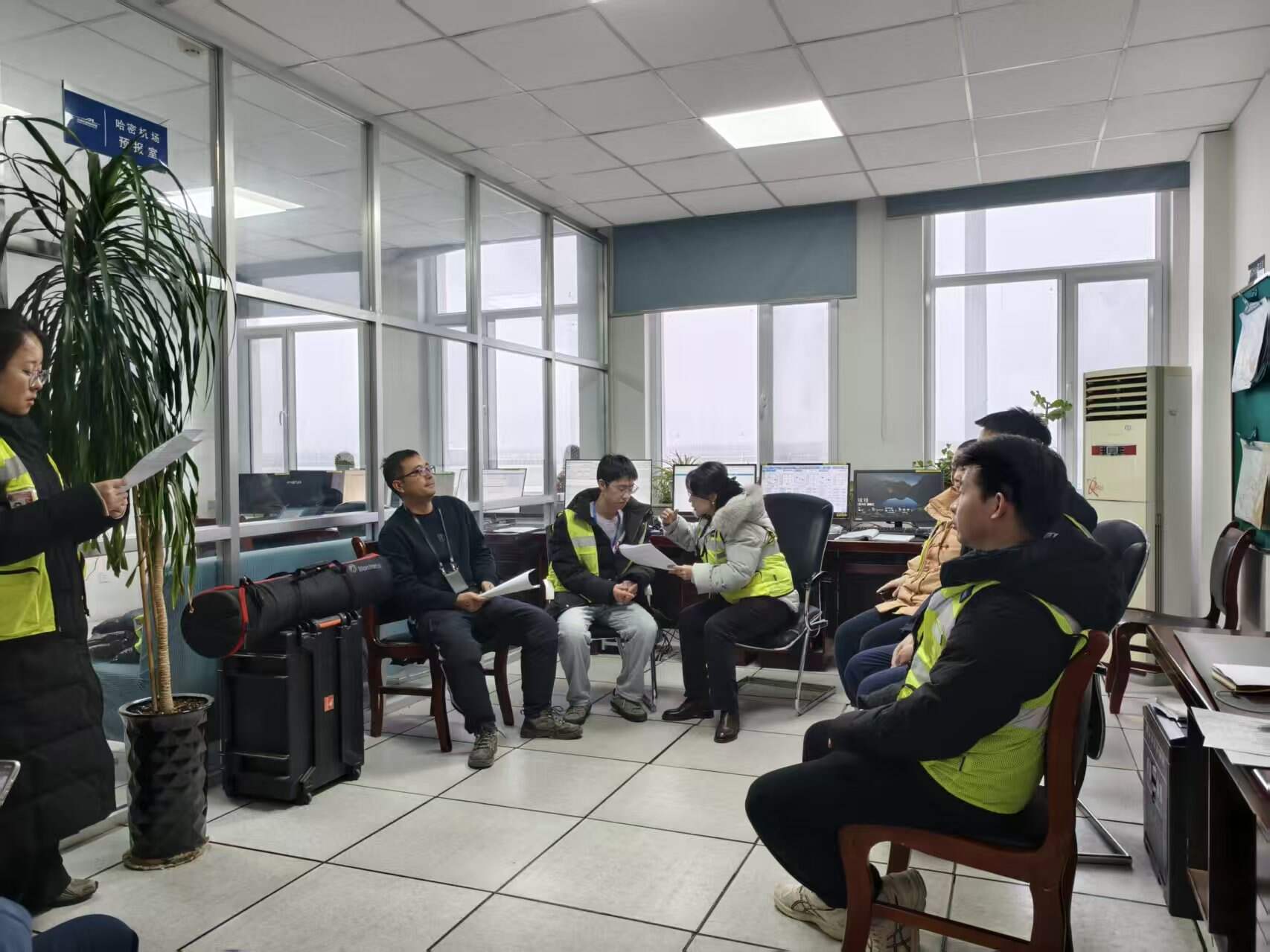 哈密伊州机场运管委双措并举夯实空管运行保障根基