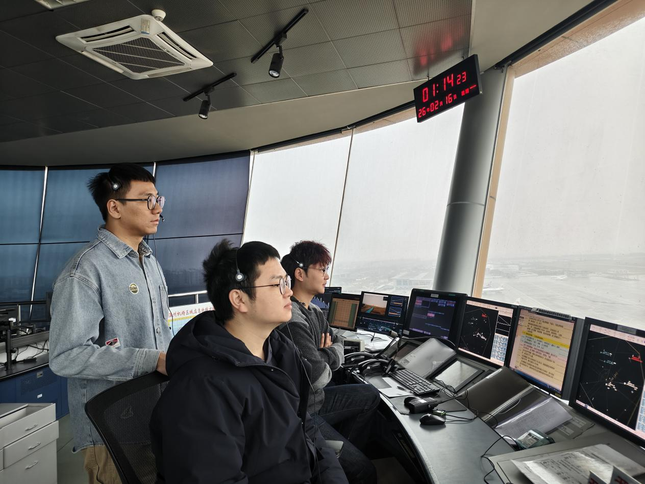 除夕守蓝天 初心护归程——温州空管站塔台“第一班组”连续两年除夕值守