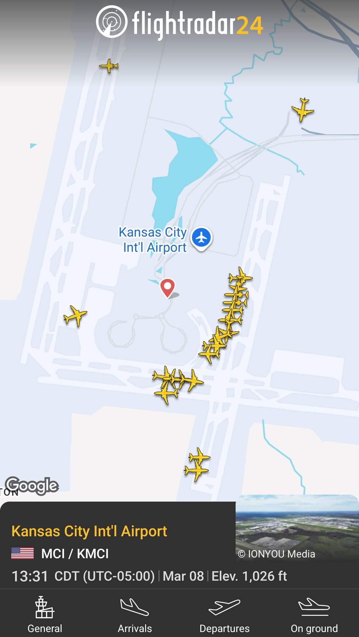 堪萨斯城国际机场突发炸弹威胁 机场紧急封锁