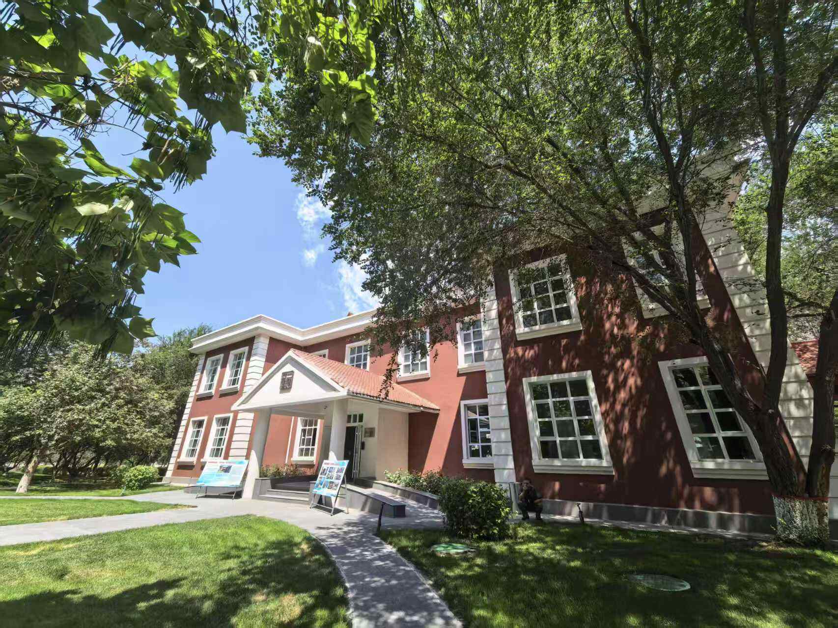 喜报！新疆机场集团“三畏书屋”获评中华全国总工会职工书屋