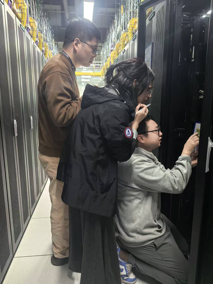 西南空管局技保中心天府航管设备运行室开展内话资质能力培训