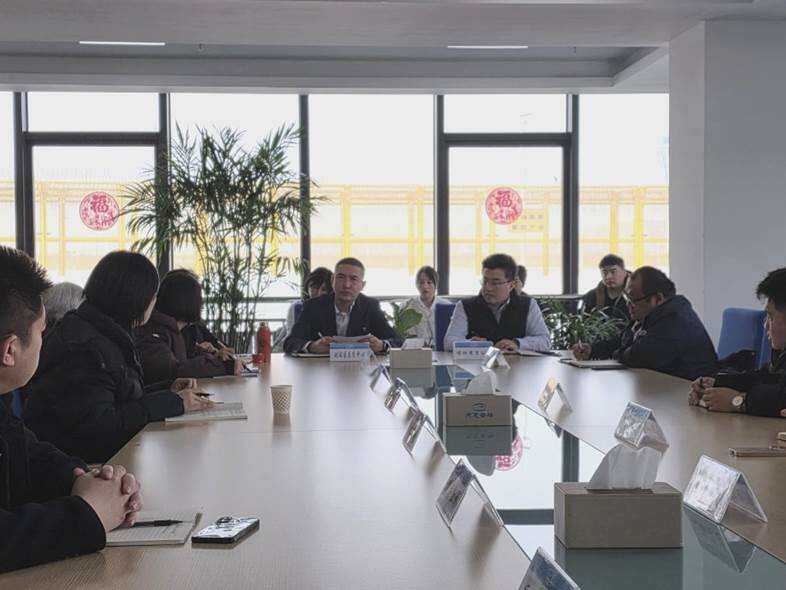 天惠公司联合乌鲁木齐边检站、航站区监管中心召开北航站楼商家安全服务会