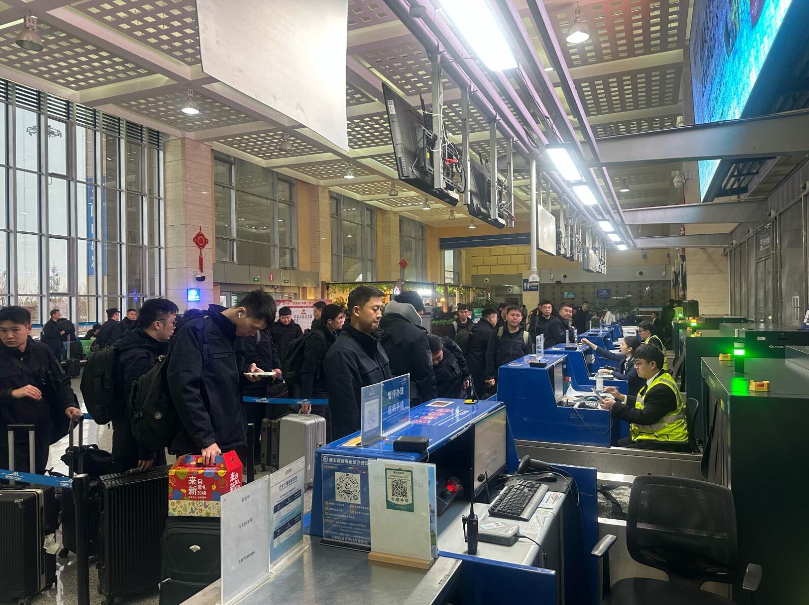 高分答卷，新疆机场集团吐鲁番交河机场2026年春运保障创新高