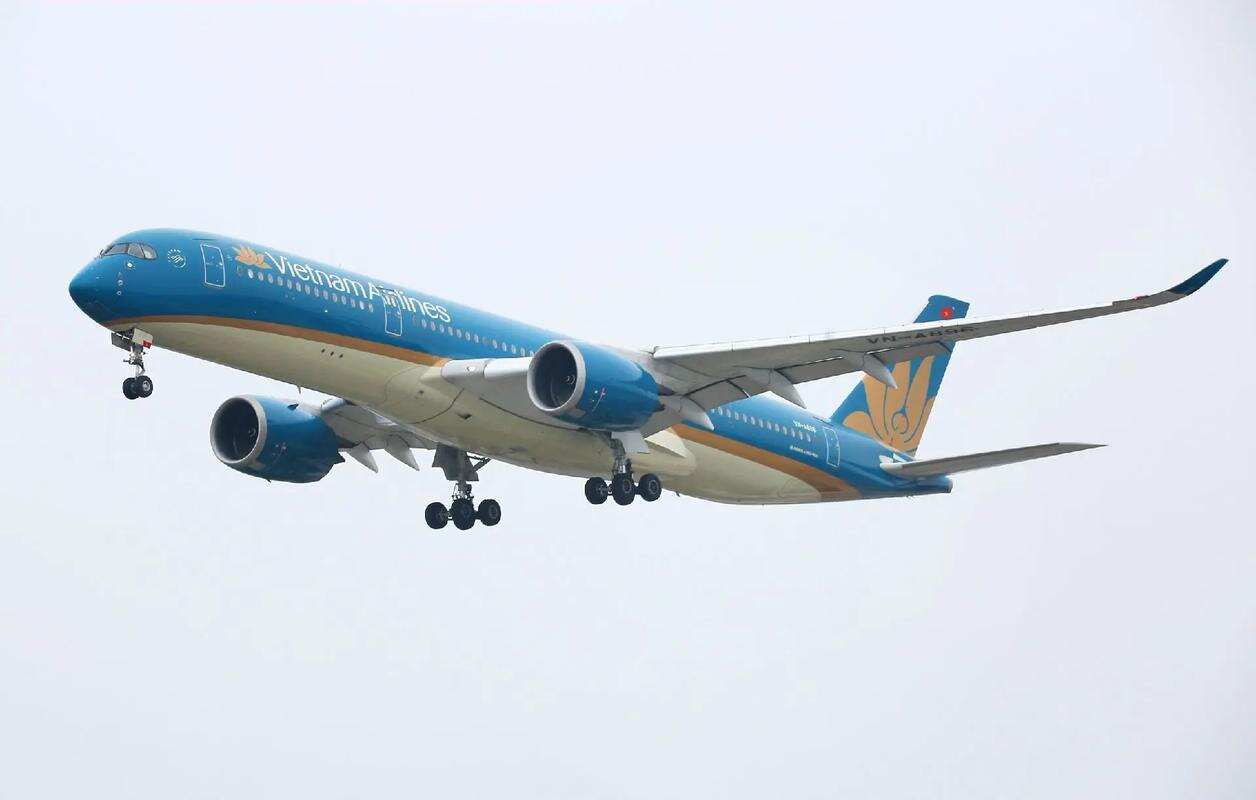 因航空燃油短缺，越南航空下月起将停飞部分国内航班