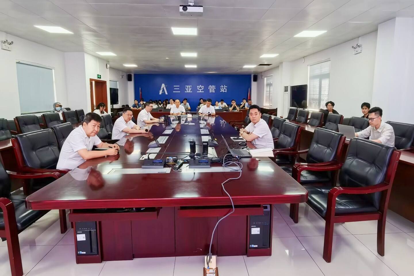 抓作风强底线,除隐患保畅通——三亚空管站技术保障部召开全体人员大会