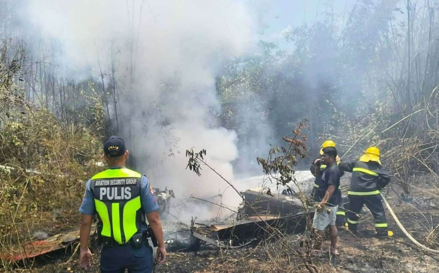 菲律宾一轻型货机失事致2名飞行员死亡