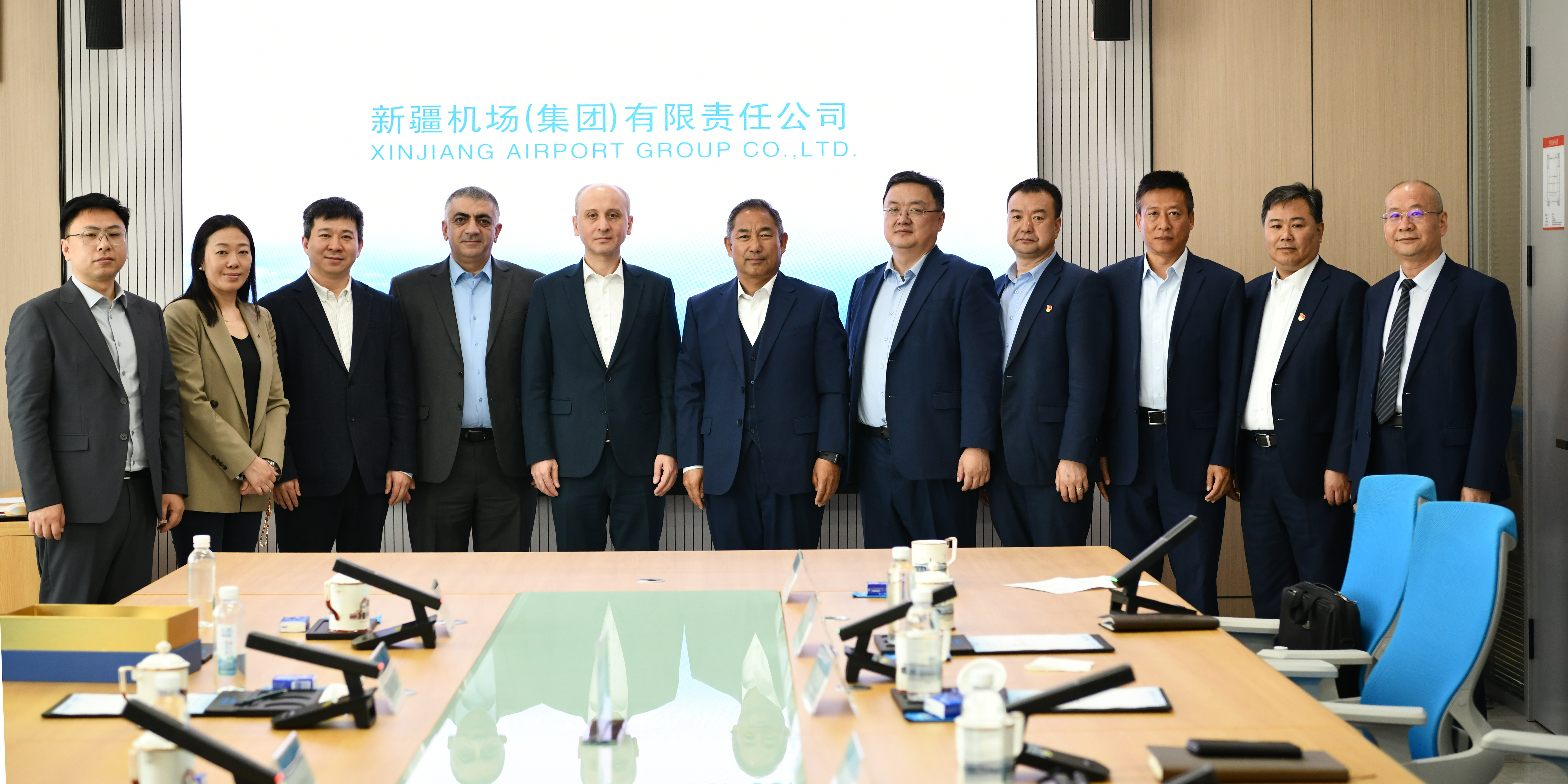新疆机场集团与土耳其航空进行座谈