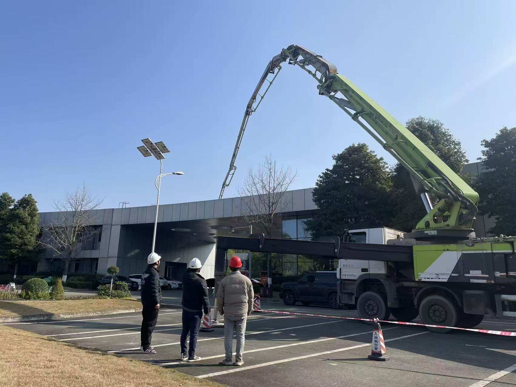 万安工作区C、E栋屋面防水改造及C栋报告厅维修项目全面竣工