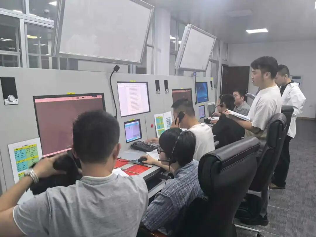 福建空管分局管制运行部开展过渡搬迁专项应急演练