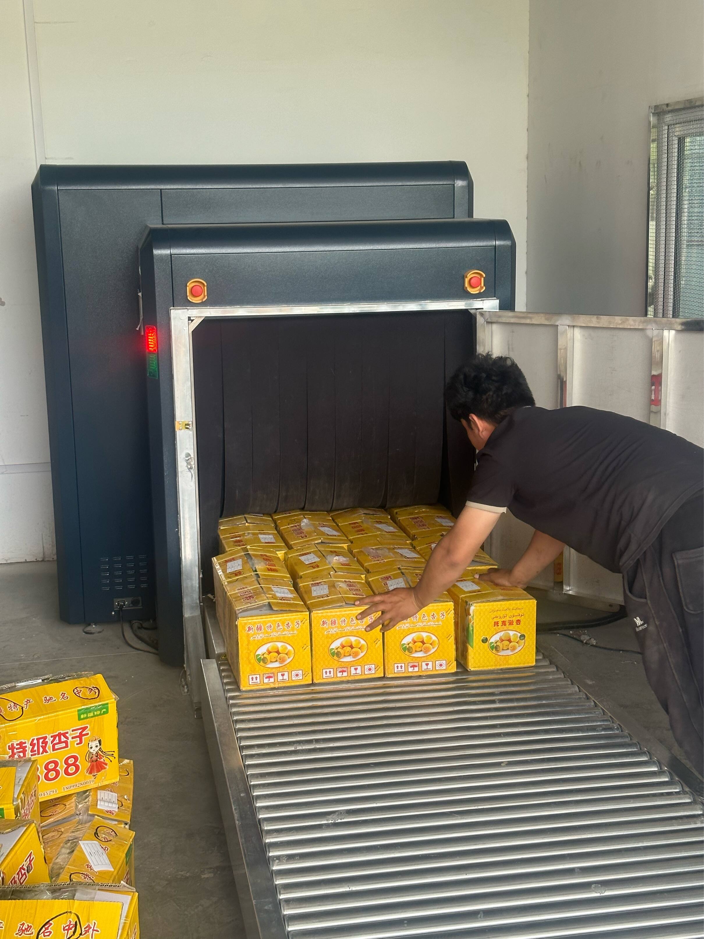 新疆机场集团吐鲁番交河机场迎来货邮运输小高峰 保障高效有序