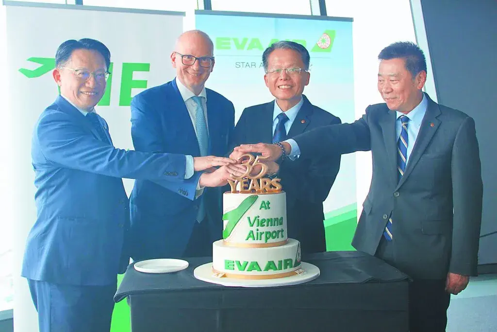 长荣航空深耕维也纳航线35周年 打造跨国桥梁 深化中东欧连结促进多元发展