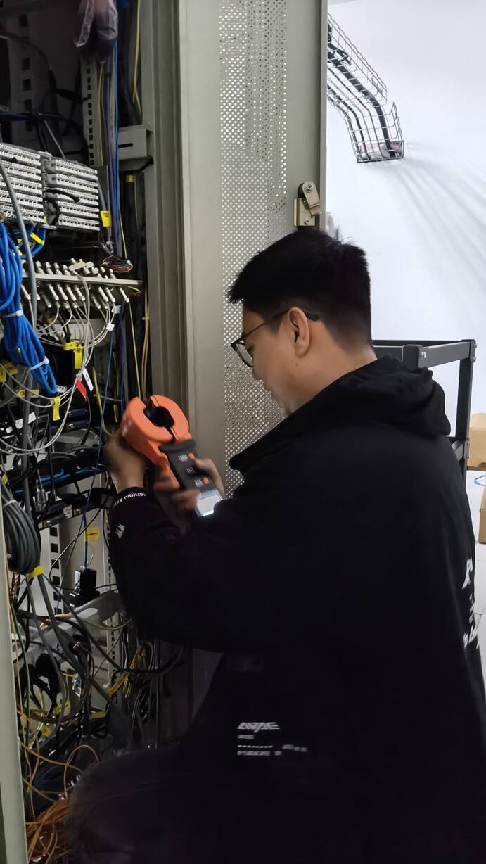 西南空管局网络公司完成宜宾雷达站换季维护及传输设备供电优化工作