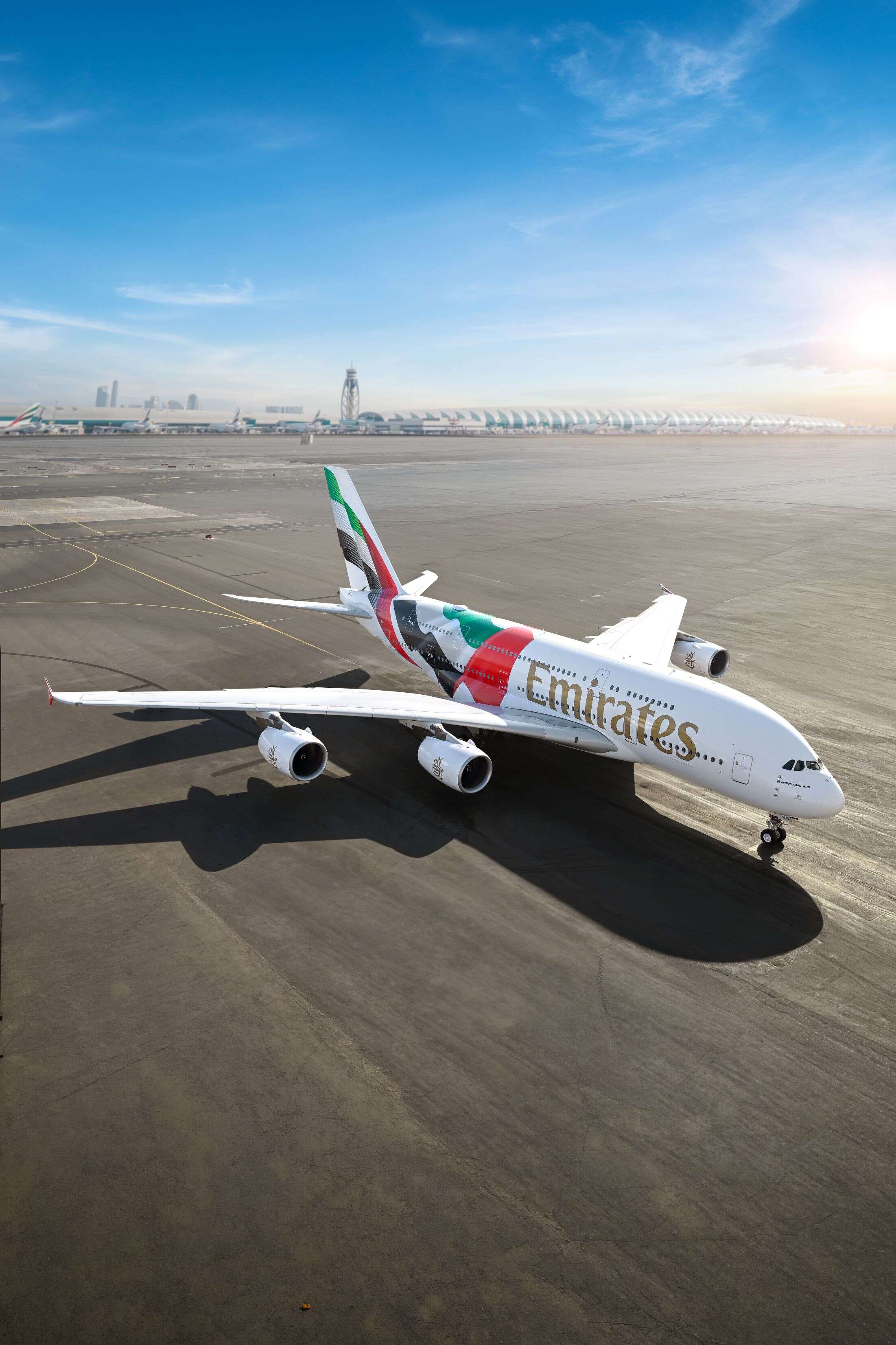 阿联酋航空揭幕A380全新阿联酋国旗涂装