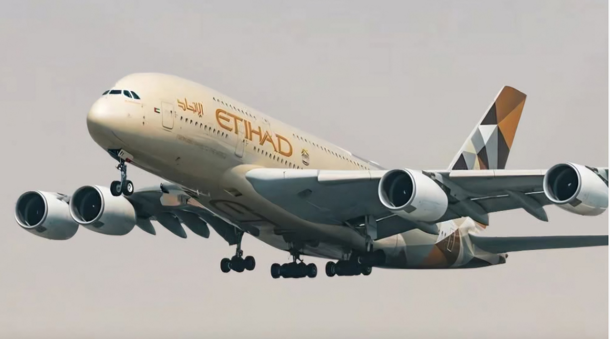 把A380戴手上?真的!传奇腕表,限量380枚