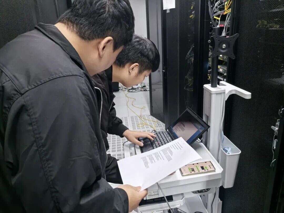 宁波空管站基于光电防跑道侵入系统正式投运
