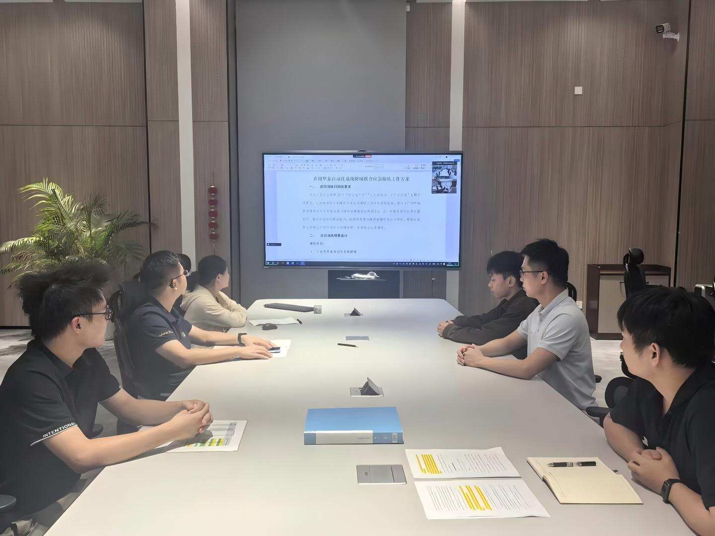 三亚空管站开展华泰自动化系统降级联合应急演练