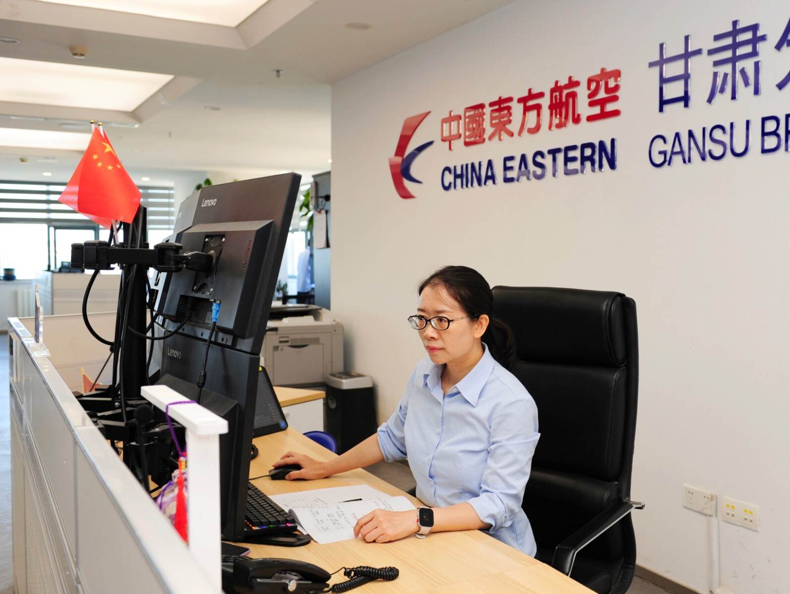 云端“她力量”——记中国东航优秀共产党员胡兰萍