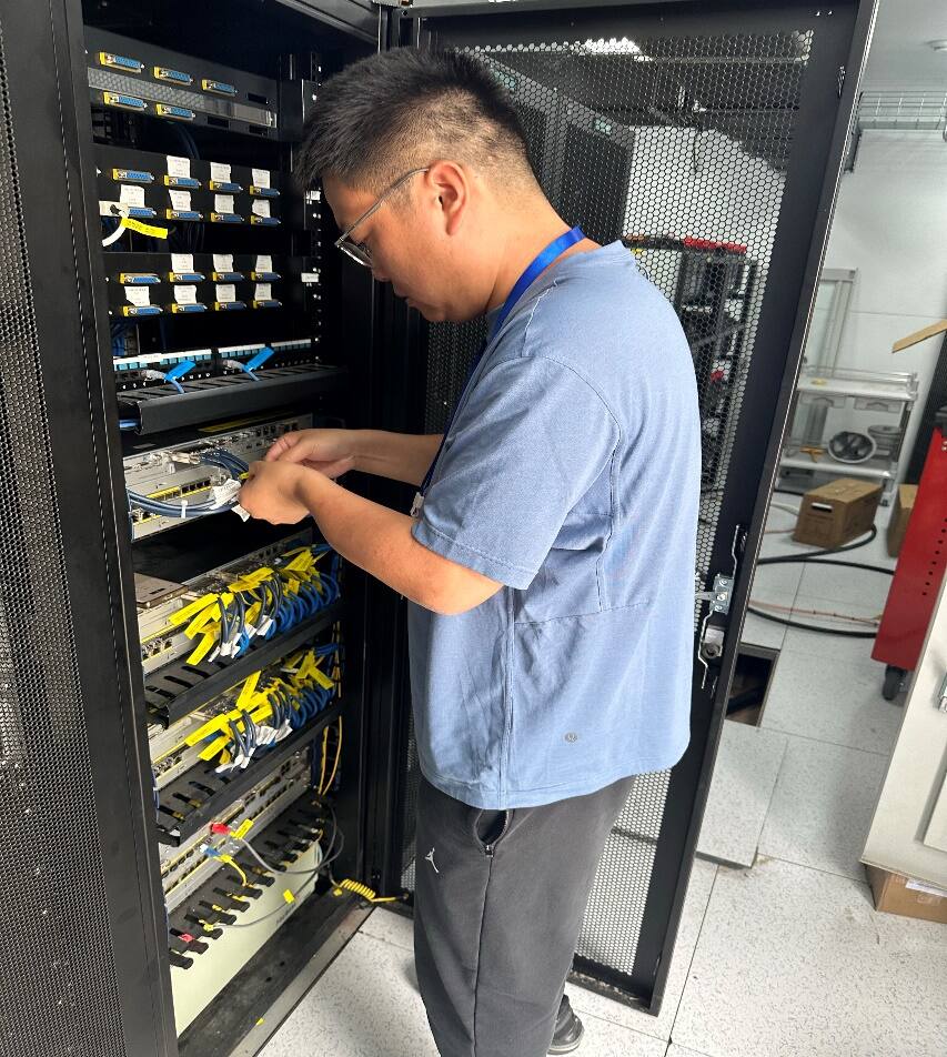 西南空管局网络公司顺利完成区管扩容项目荔波雷达站传输设备安装与业务接入工作