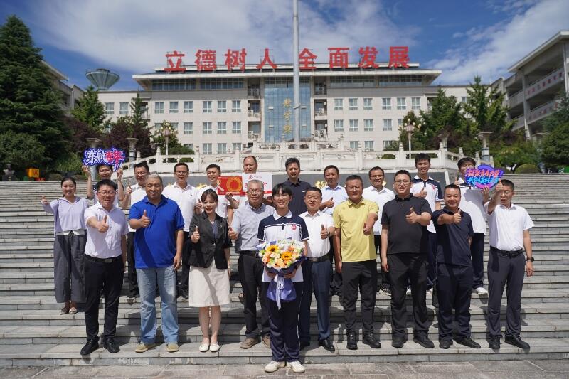 从陕南大山里飞出了飞行员!东航西北分公司教育帮扶实现汉阴招飞零突破