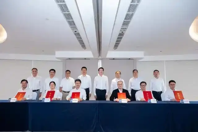 上海低空适航技术平台正式启动，破解低空经济企业适航痛点