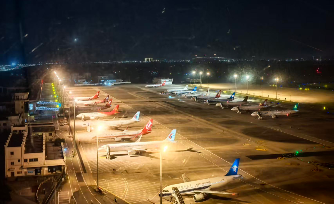温州空管站塔台管制室高效护航批量航班备降本场任务