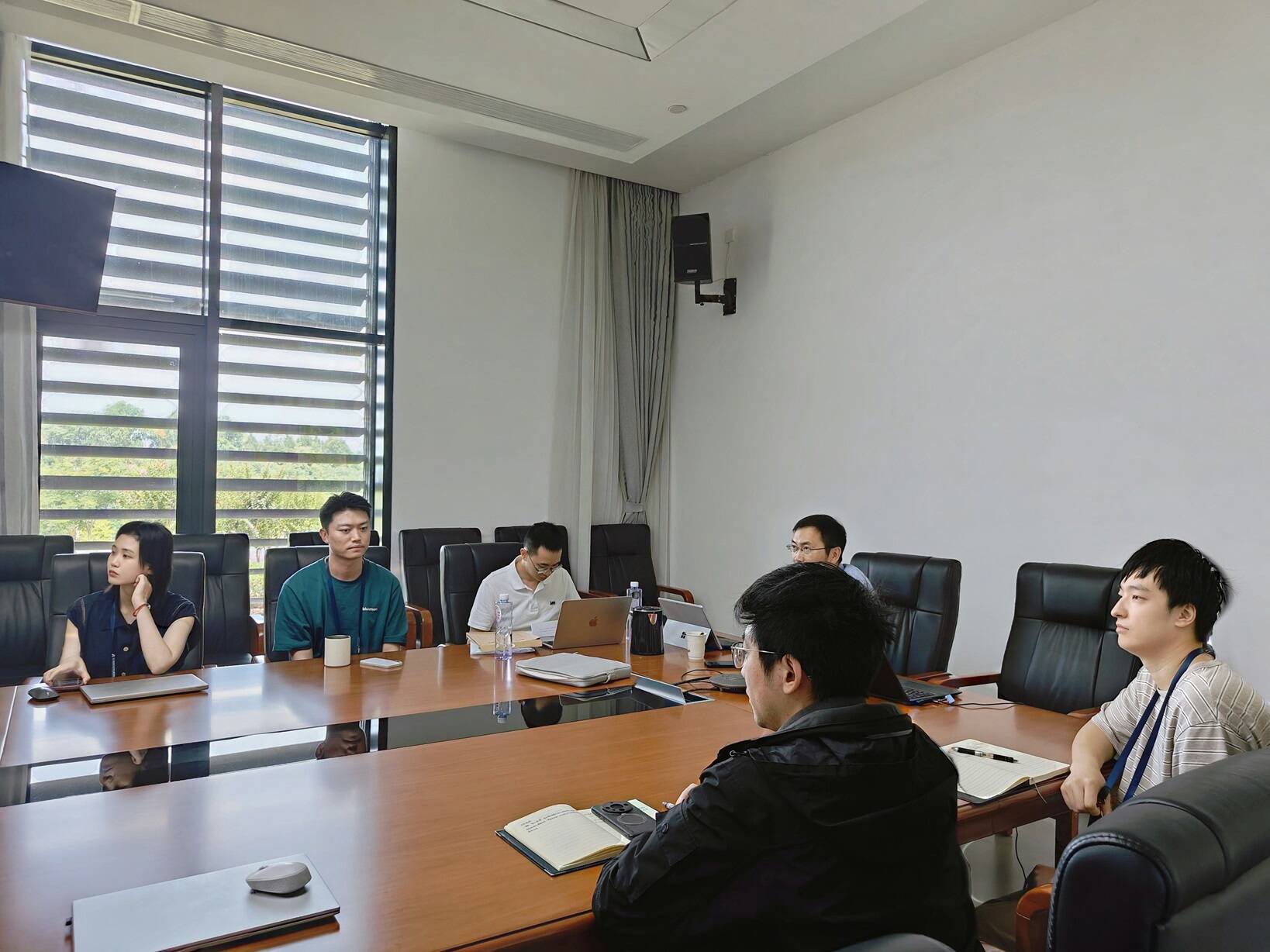 “功成不必在我，功成必定有我”——西南空管局技保中心终端航管党支部“七一”专题党课侧记