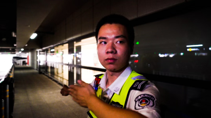 一线报道|图说高温“烤”验下的坚守