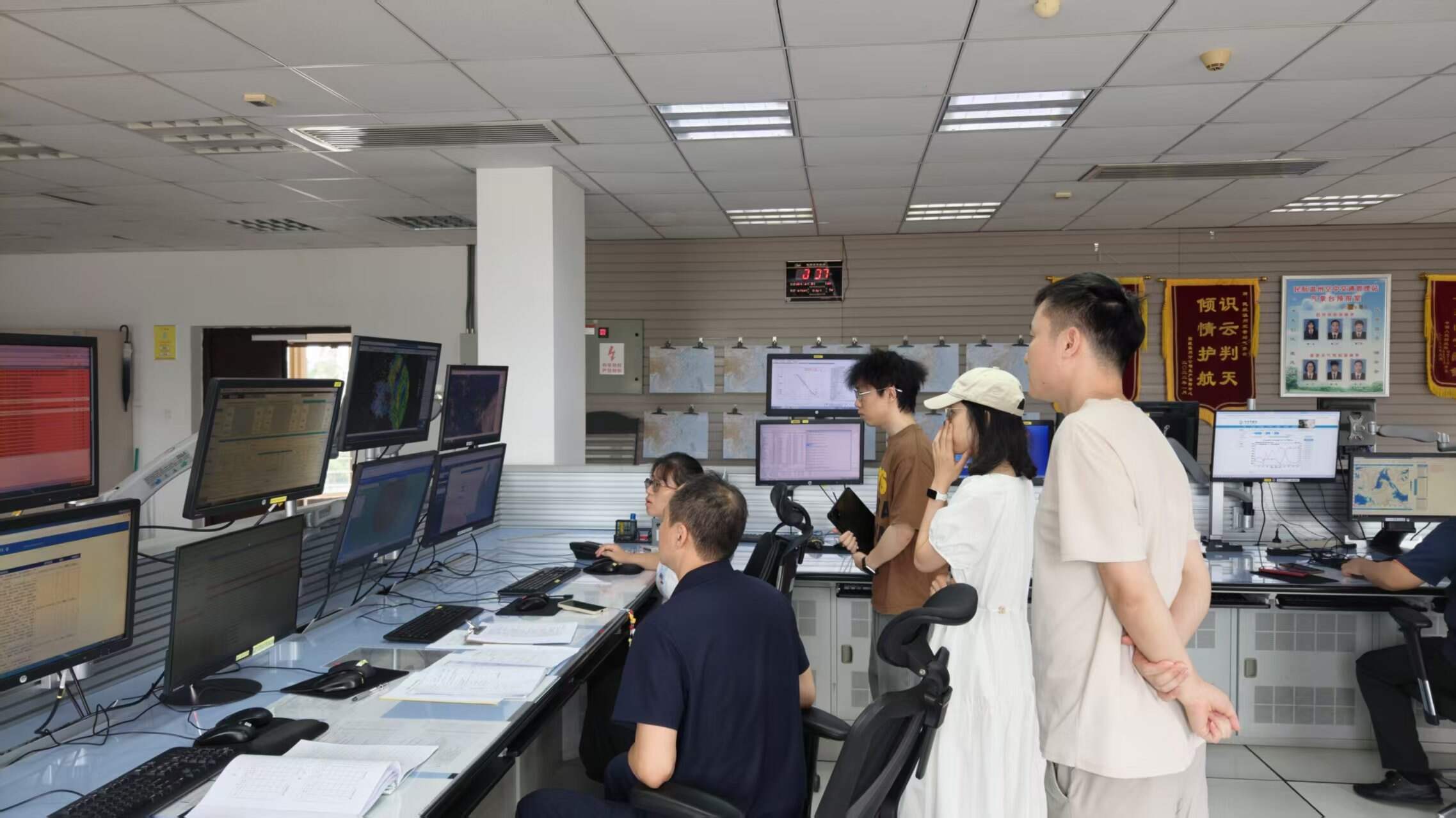 以万全之备迎风雨考验！温州空管站全力备战台风“白海豚”