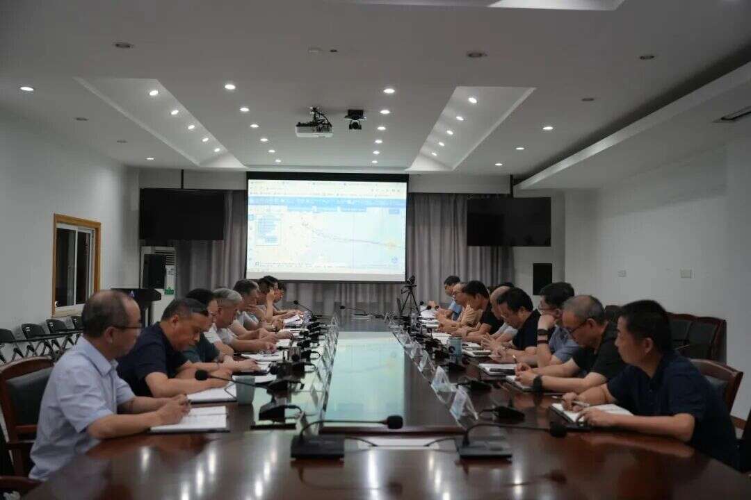 宁波空管站全力抗击台风“白海豚”