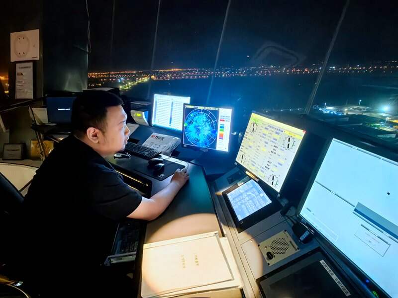 天津空管分局气象台自主完成自观中央数据处理单元服务器配置更新