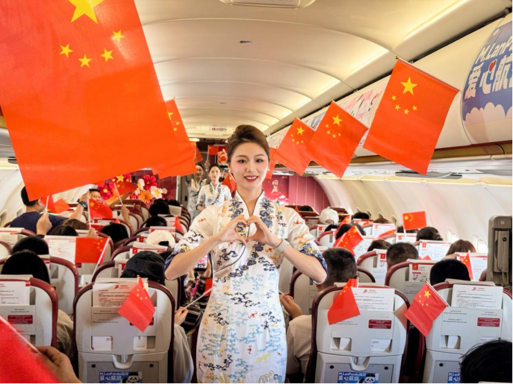 2026年国庆假期新海航航空集团运送旅客244万人次 日均航班量创同期历史新高