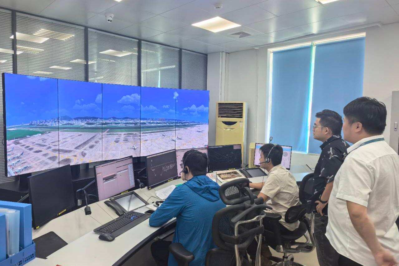三亚凤凰塔台联合三亚凤凰机坪开展滑行路径变更模拟机联合测试